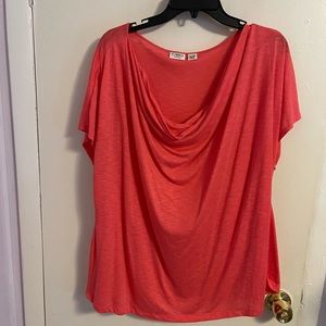 Cato 26/28 Coral slouch neck